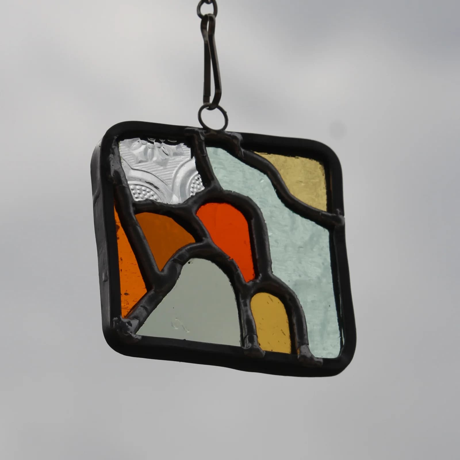 Suspension vitrail