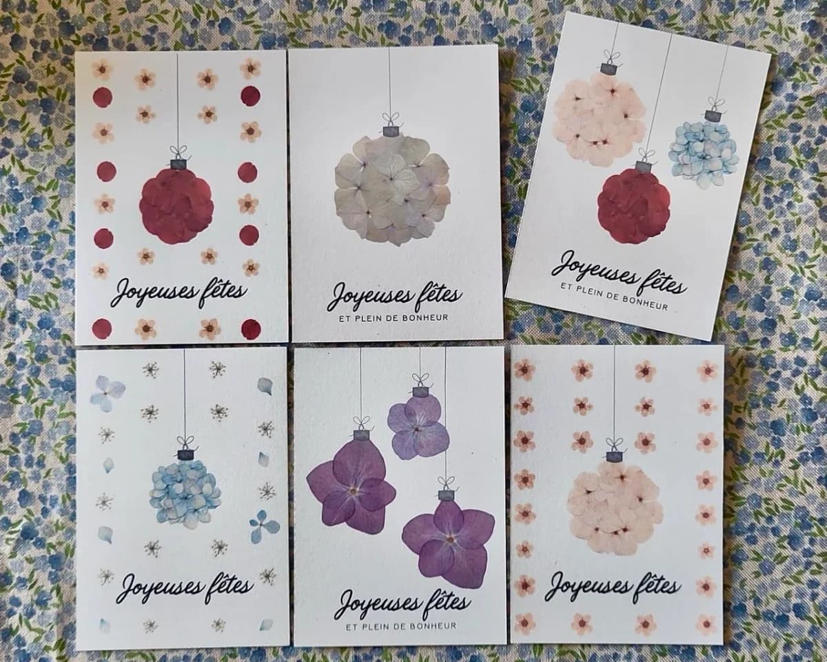 Carte fleurie tirage - Herbier Joyeuses fêtes — Boule bleue — Une carte