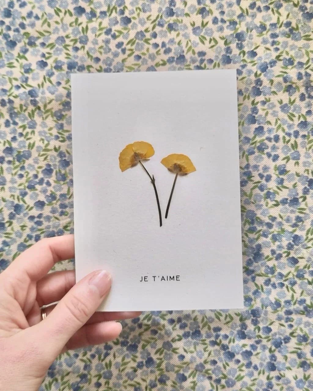 Carte fleurie - Je t’aime — Une carte
