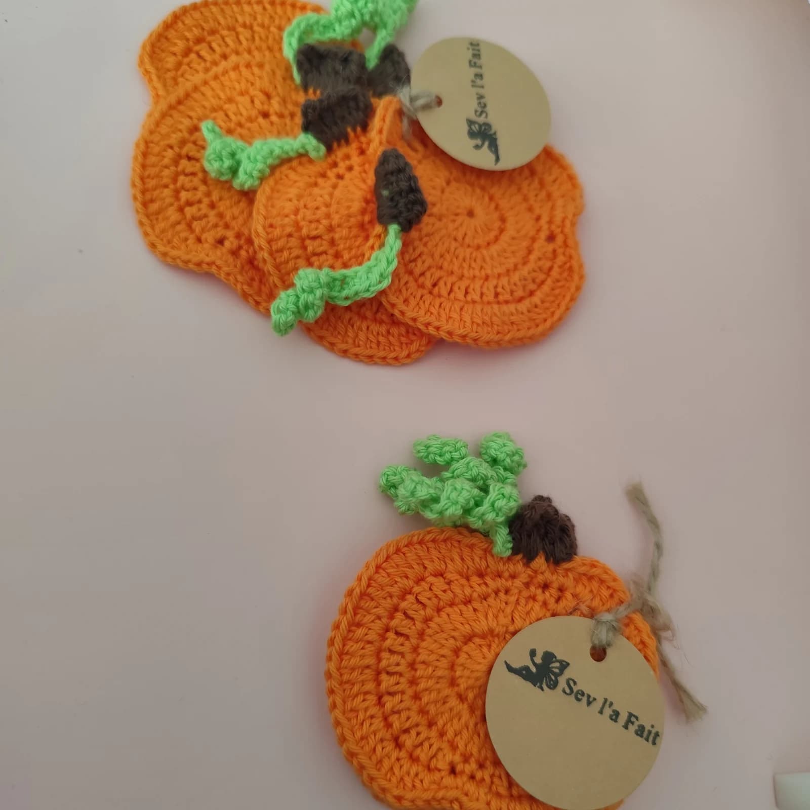 Sous-verres citrouilles au crochet