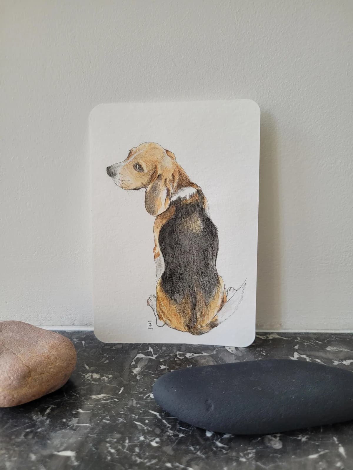 Aquarelle originale — Portrait de chien Beagle assis — Format carte postale 10x15cm — vue 1