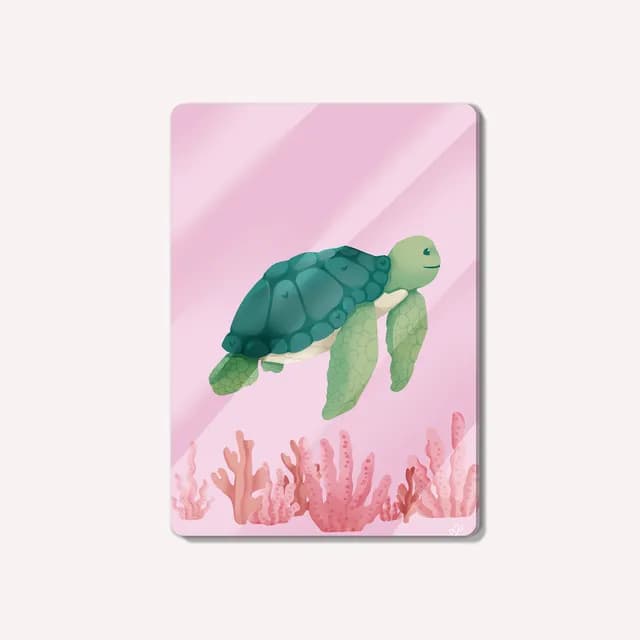 Illustration d'une tortue de mer verte nageant au-dessus de coraux sur fond rose