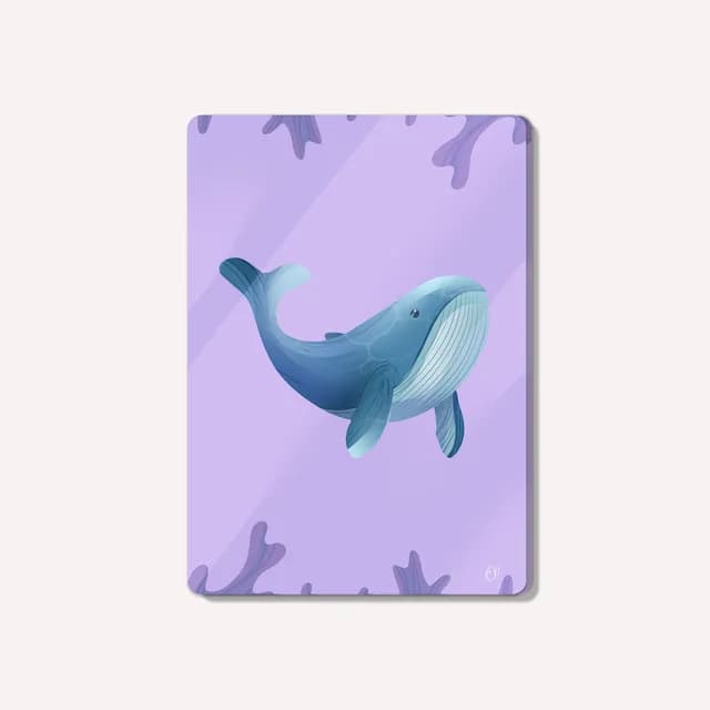 Illustration d'une baleine bleue sur fond mauve aux coins arrondis.