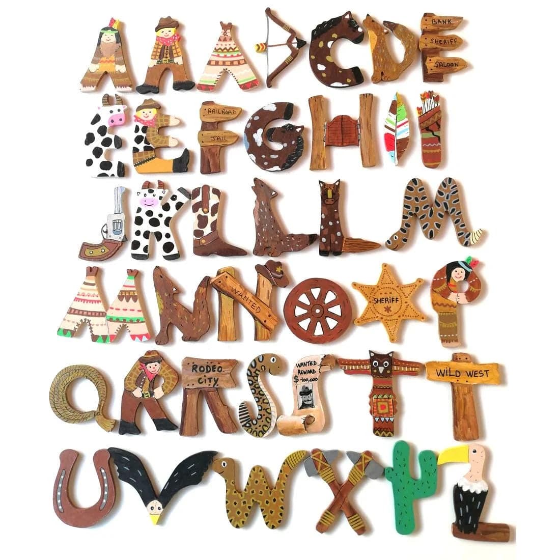 Lettre en bois prénom garçon, Far West, cowboys et indiens — prénom de 9 lettres