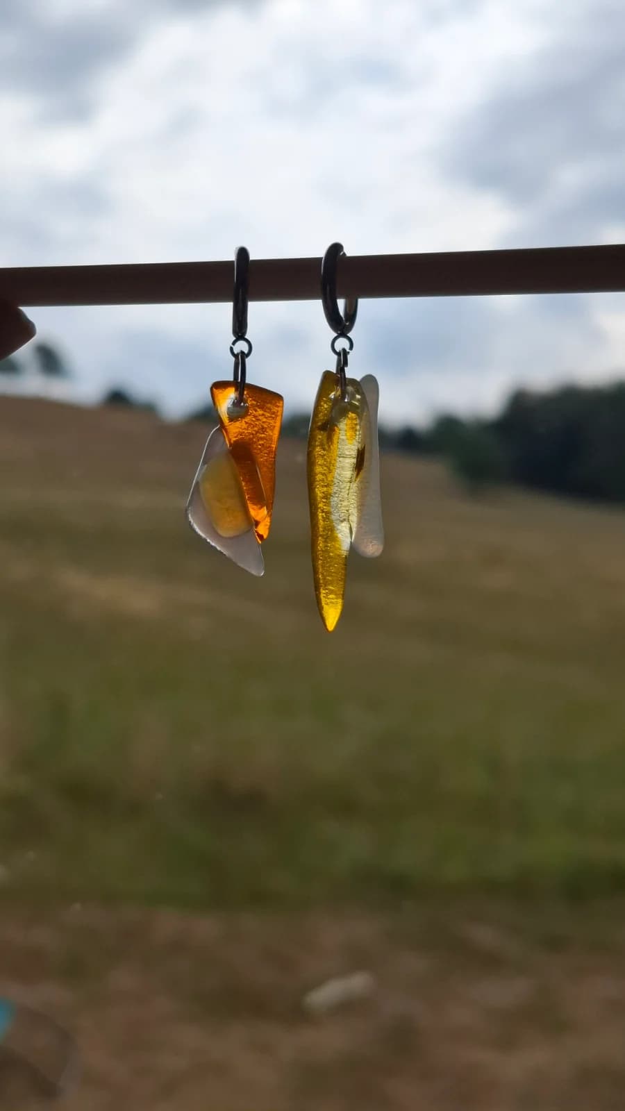 Boucles d’oreilles en verre recyclé - jaune et orange