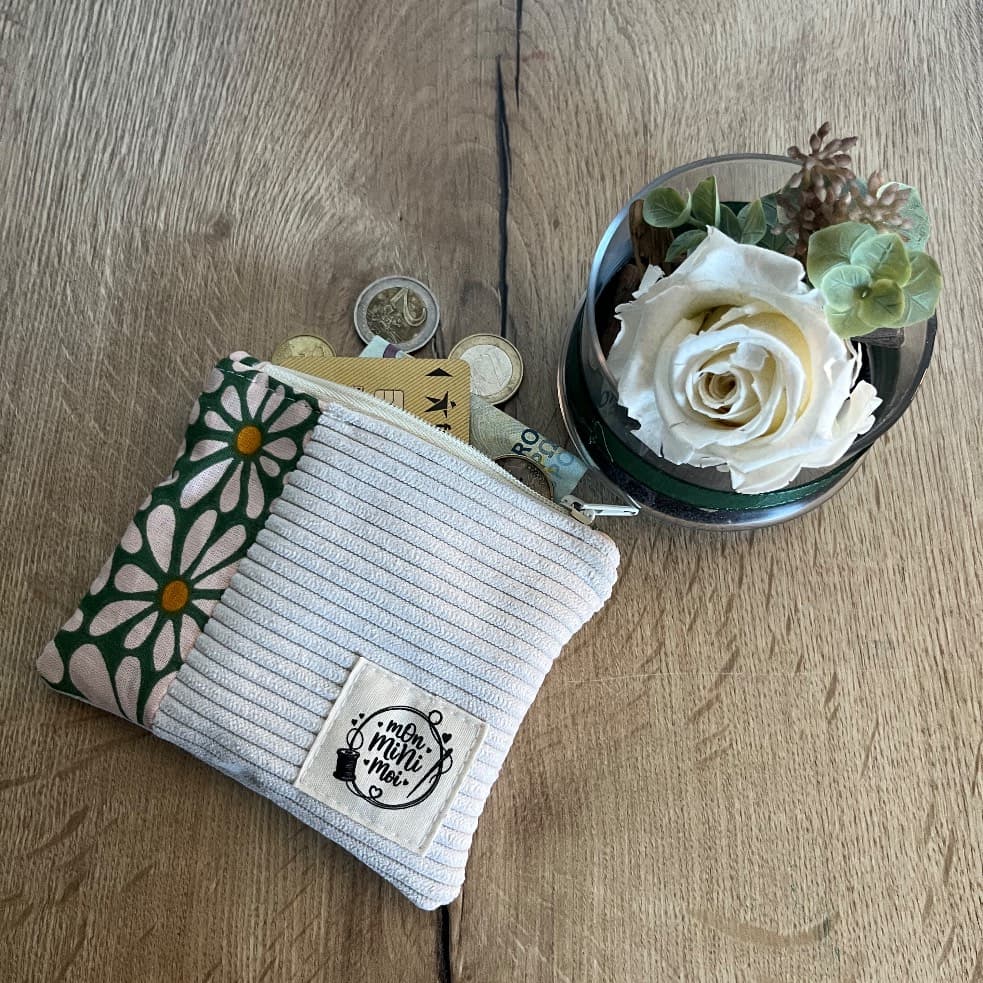 Porte-monnaie zippé en velours côtelé et tissu fleuri