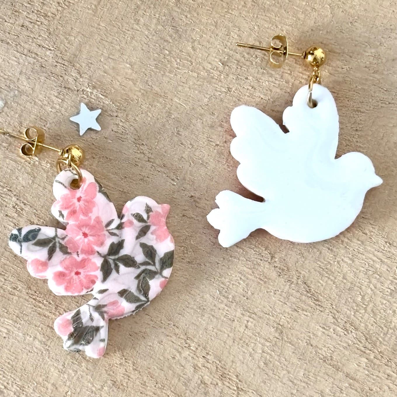 Boucles d’oreilles Sweet Bird fleuries roses